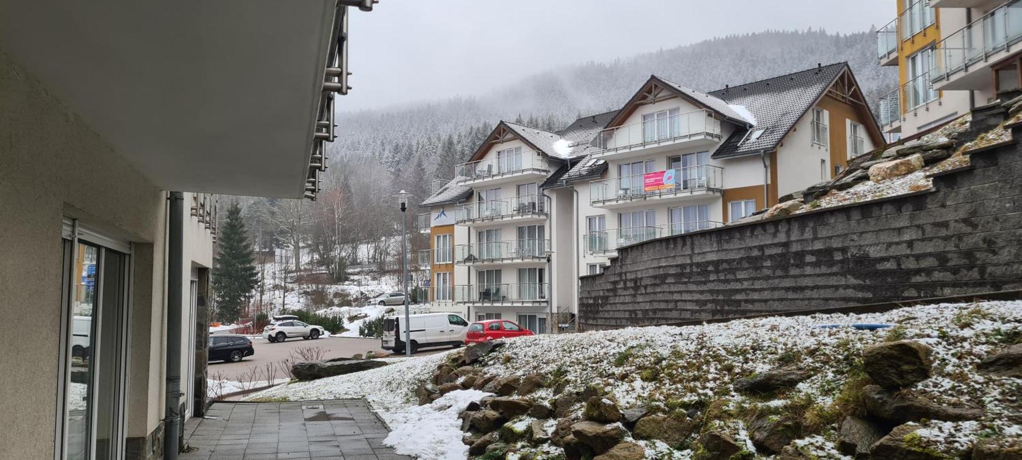 Apartamenty Czarna Gora Is 8 Sienna  Exterior foto